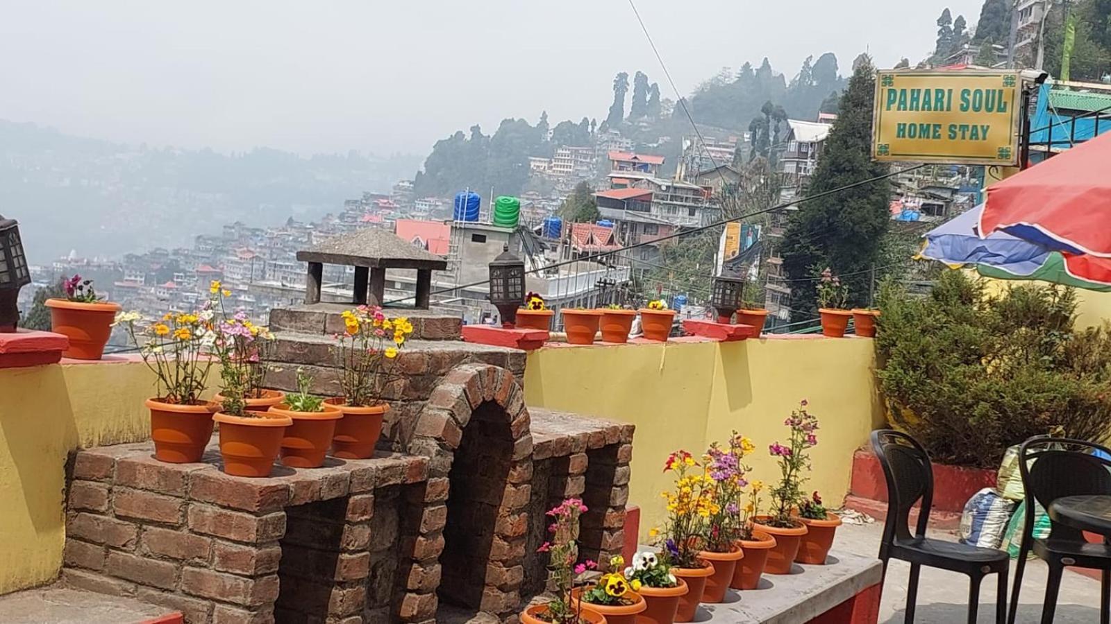 Pahari Soul Bed and Breakfast Darjeeling  Buitenkant foto