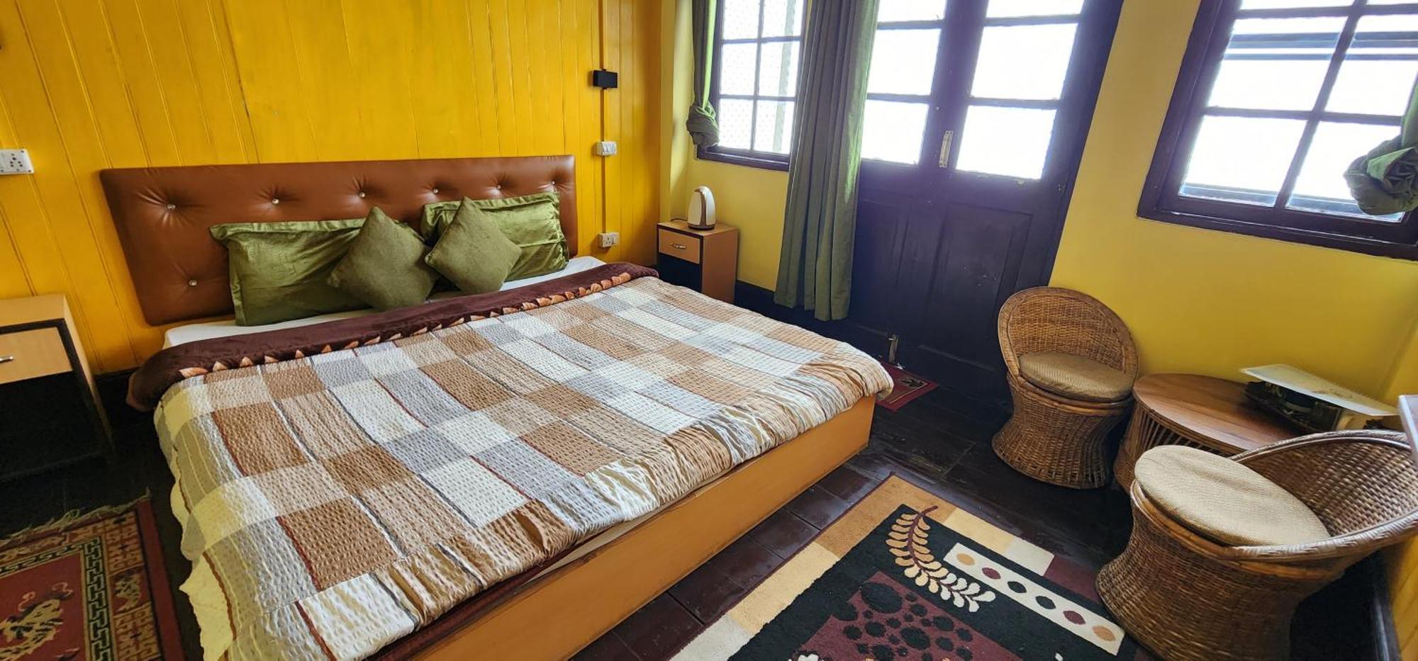 Pahari Soul Bed and Breakfast Darjeeling  Buitenkant foto